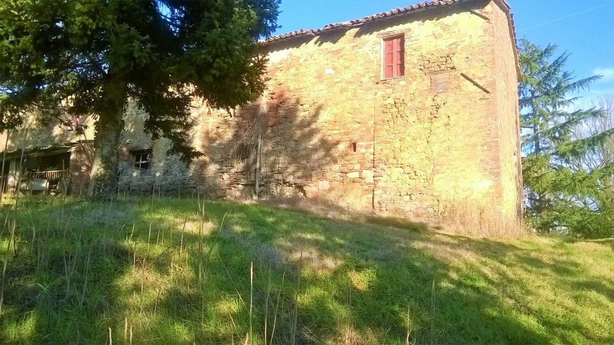 Farmhouse for sale in the municipality of Piegaro