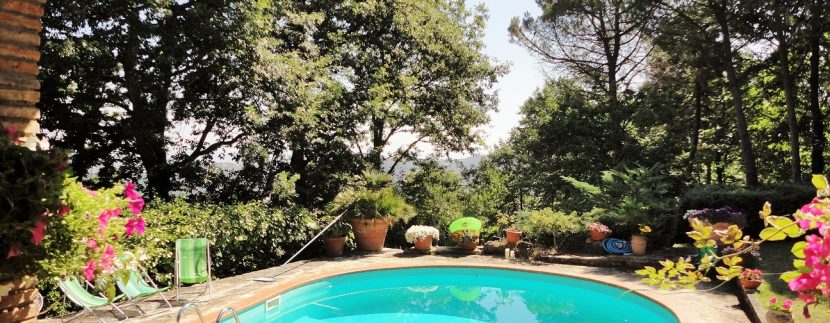 villa in vendita a piegaro-piscina