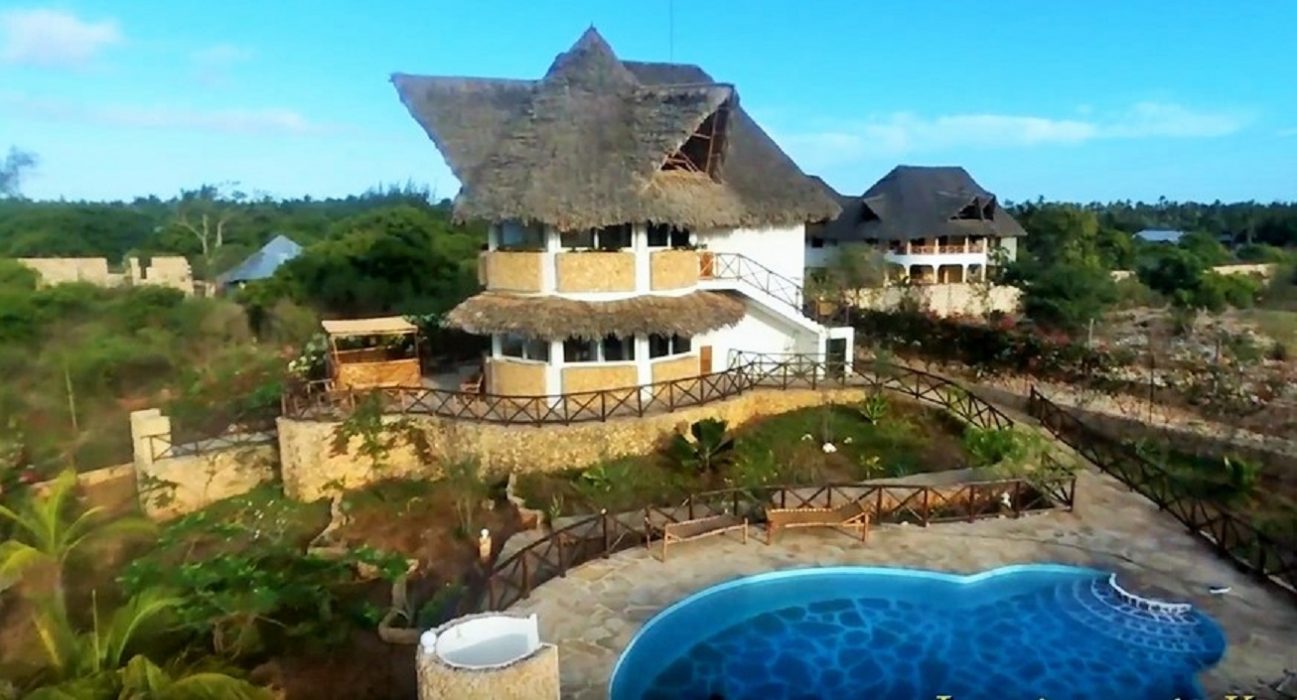 Casa in vendita in Kenya con Giardino