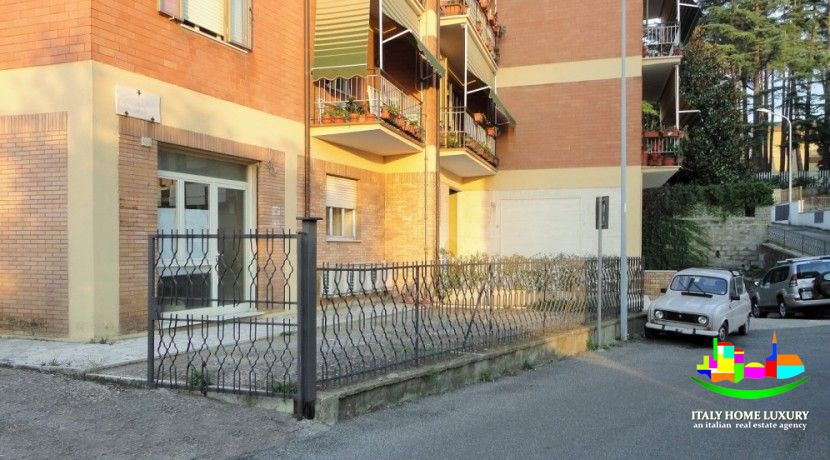 Ufficio Appartamento in vendita a Viterbo